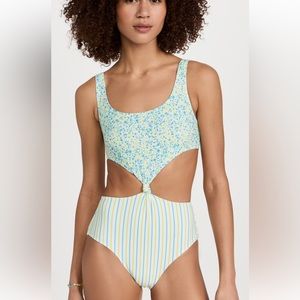 Solid and Striped the Bailey one piece swimsuit, size small
